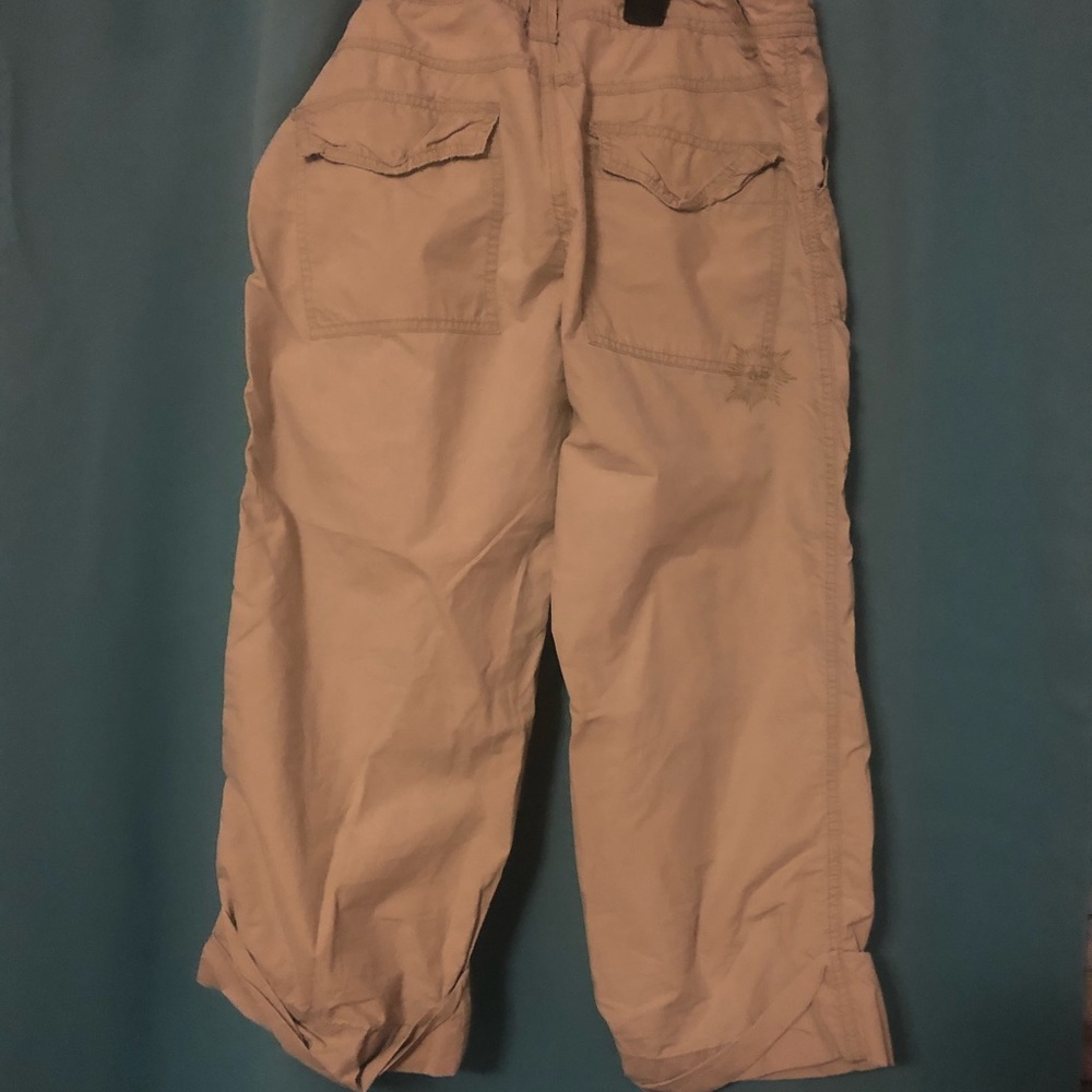 Capris - Picture 2 of 3